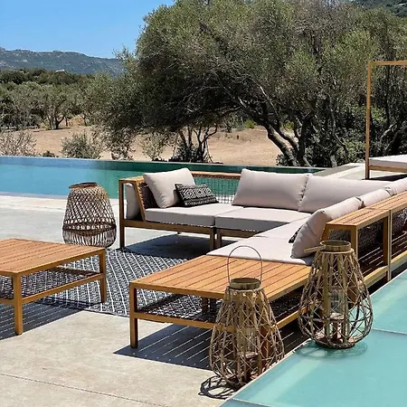 בית נופש Borgo Lianti Sardegna